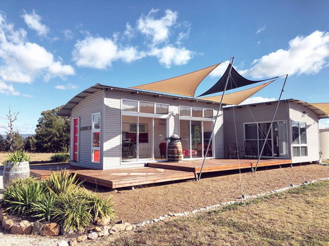 Pieter Van Gent Winery & Vineyard - Tourism Canberra 1