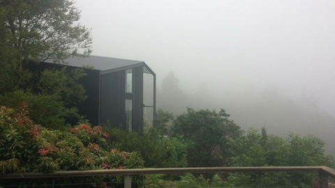 Pipeline Chalet Kunanyi Mt Wellington - Tourism Canberra 1