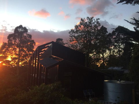 Pipeline Chalet Kunanyi Mt Wellington - Tourism Canberra 0
