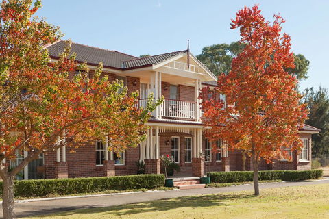 Plumes On The Green Boutique Bed & Breakfast - Tourism Canberra 0