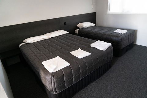 Plumpton Hotel - Tourism Canberra 2