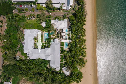 Poolside Apt. In Alamanda Beachfront Resort (56) - Tourism Canberra 1