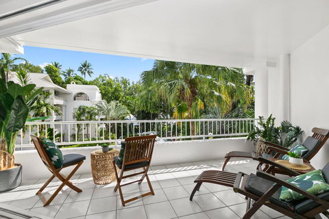 Poolside Apt. In Alamanda Beachfront Resort (56) - Tourism Canberra 0