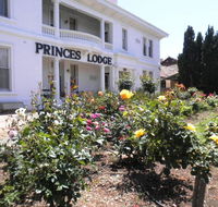 Princes Lodge Motel - Tourism Canberra