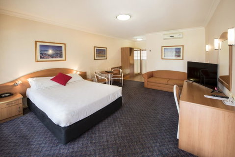 Quality Inn Penrith Sydney - Tourism Canberra 2