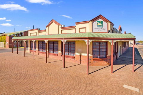 Quality Inn Railway Motel - Tourism Canberra 0