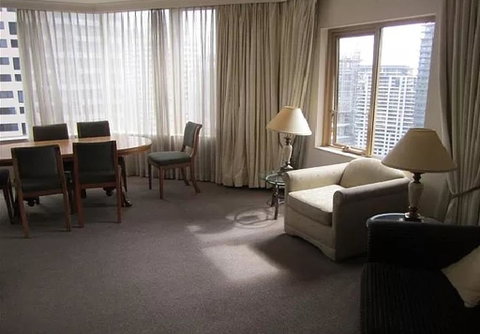 Quay West 2208 - Tourism Canberra 2