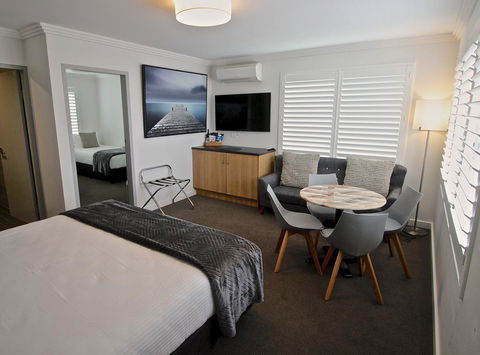 Quays Hotel - Tourism Canberra 2
