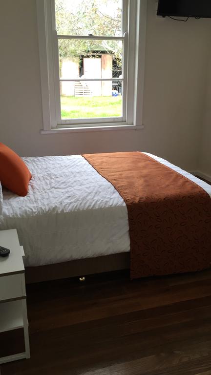 Rand Hotel - Tourism Canberra 1