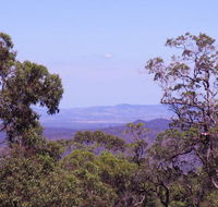 Ravensbourne Escape - Cedar Lodge - Tourism Canberra