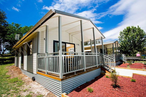 Reflections Holiday Parks Eden - Tourism Canberra 0