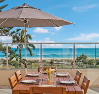 Reflections Towers - Tourism Canberra