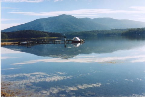 Regatta Point Holiday Park - Tourism Canberra 0