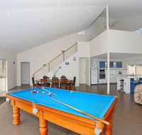 Relax at Falcon By The Bay - Tourism Canberra
