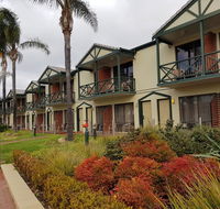 Renmark Hotel Motel - Tourism Canberra