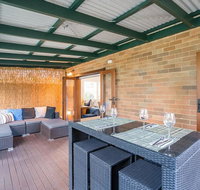 Rent Two Beach Units As One - Stay With Family - Tourism Canberra