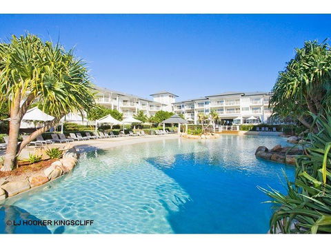 RESORT ON THE BEACH 4118/19 - Tourism Canberra 3