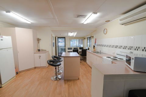 Riverfront Getaway - Mannum - Tourism Canberra 2