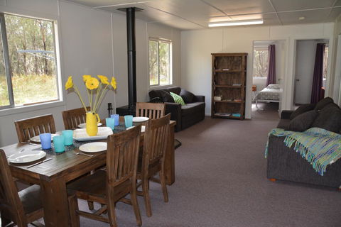 Robinsons Cabin - Tourism Canberra 1