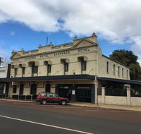 Royal Exchange Hotel - Tourism Canberra