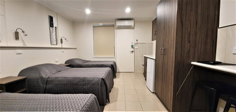 Ryley Motor Inn - Tourism Canberra 1