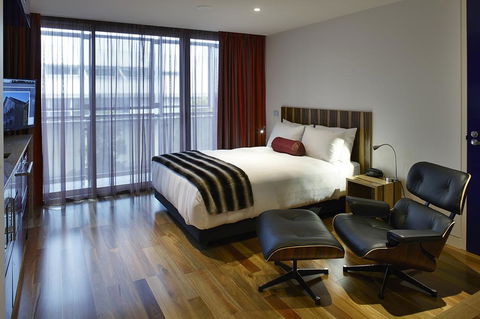 Salamanca Wharf Hotel - Tourism Canberra 2