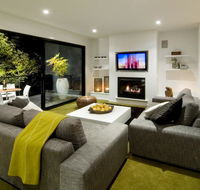 Saltus Luxury Accommodation - Tourism Canberra