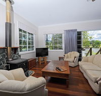 Samford Lakes - Tourism Canberra