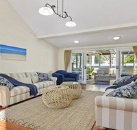 Sandy Shores - character charm outdoor spa - Tourism Canberra