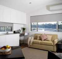 Savannah Cabins Taronga Western Plains Zoo - Tourism Canberra