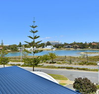 Sea Side 104 - Tourism Canberra