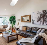Seagrass House - Modern North Avoca Oasis - Tourism Canberra