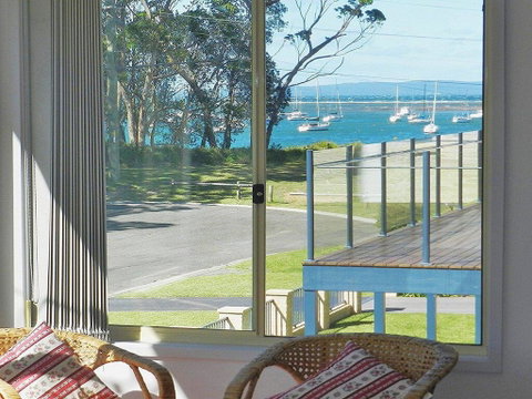 Sealark - Views Of The Bay - Tourism Canberra 0