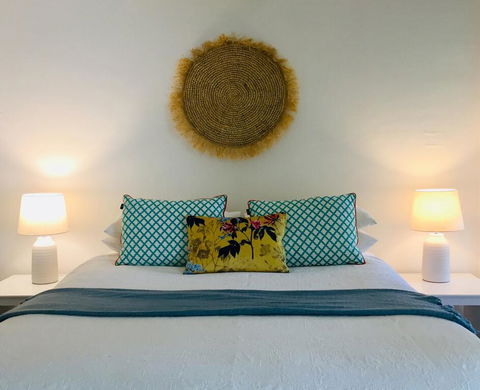 Sensom Luxury Bed And Breakfast - Tourism Canberra 1