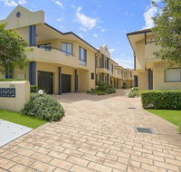 Seychells - Toowoon Bay - Tourism Canberra