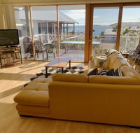 Sheoak Holiday Home - Tourism Canberra