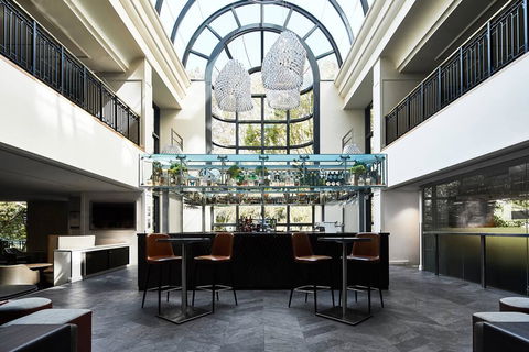 Sheraton Grand Sydney Hyde Park - Tourism Canberra 0