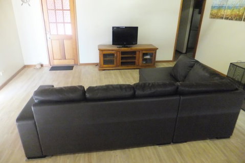 Simo's Place - Tourism Canberra 0