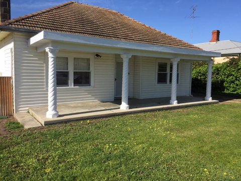 Smith Street Cottage Naracoorte - Tourism Canberra 0