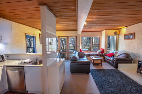 Snowgums 07 - Tourism Canberra 0