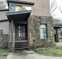 Sonoma Chalet - Tourism Canberra