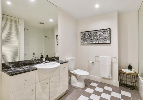 South Yarra Delight - Car Park, Wifi And Swimming Pool - Tourism Canberra 3