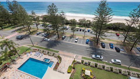 Southern Cross Beachfront Holiday Apartments - Tourism Canberra 1