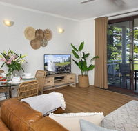 St Tropez Beachside Luxe - Tourism Canberra