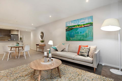 StayCentral On Nott - Tourism Canberra 1