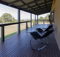 Studio 165 Hidden Gem on 50 acres with bay views - Tourism Canberra