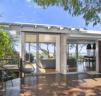 Stunning Seaviews Sunshine Beach - Tourism Canberra