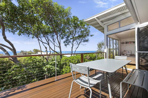 Stunning Seaviews, Sunshine Beach - Tourism Canberra 3