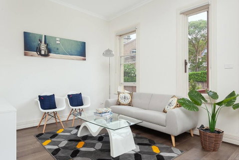 STUNNING SYDNEY HOME 11 - Tourism Canberra 2