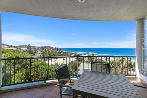 Stunning Top Floor Sunshine Beach Getaway! Unit 7 Vista Pacific 12 Bryan Street - Tourism Canberra 0